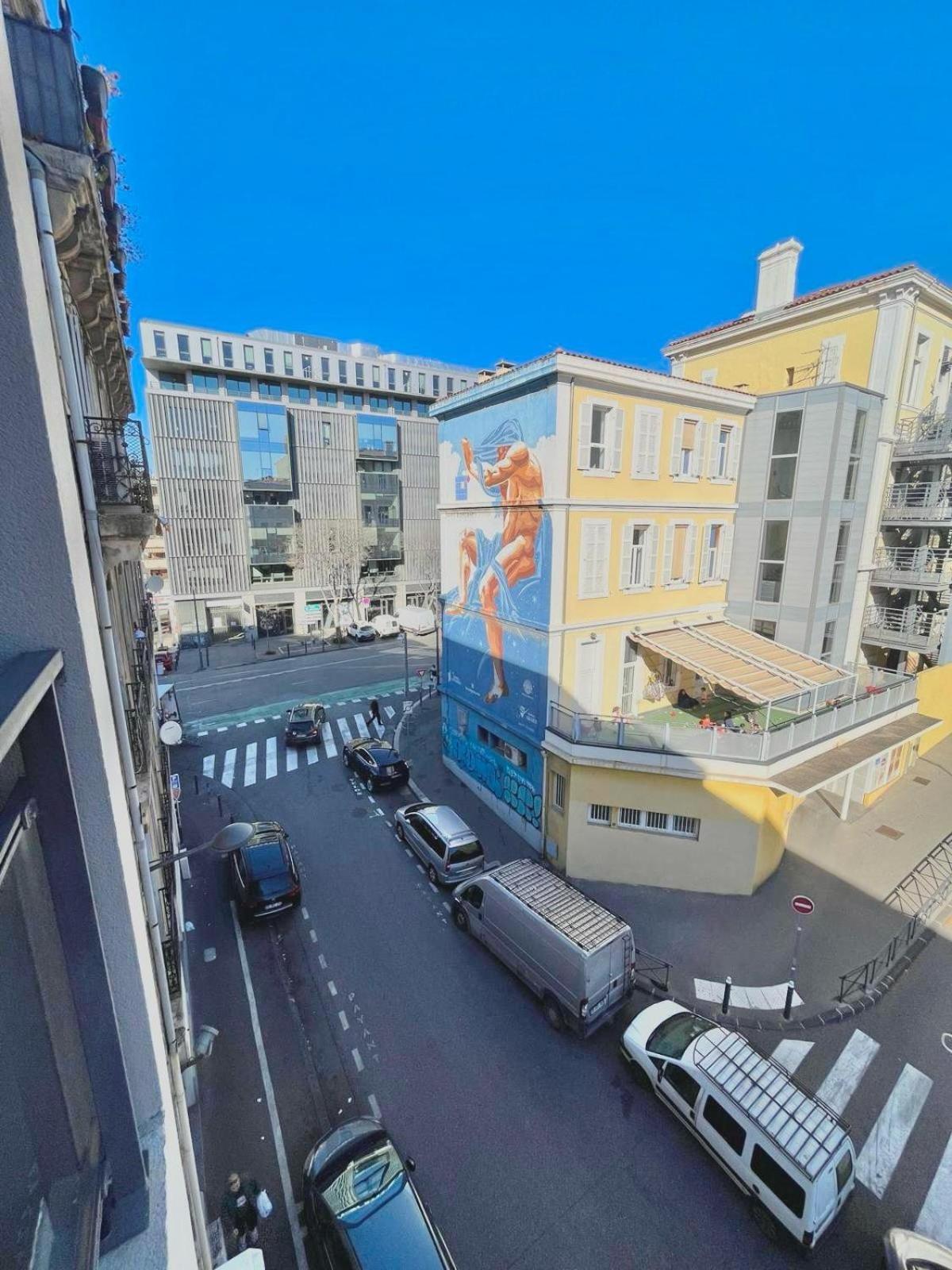Le 13Or - Appartement De Charme En Plein Centre Ville Avec Parking Et Jolie Terrasse - Panier Joliette Vieux Port Марсилия Екстериор снимка