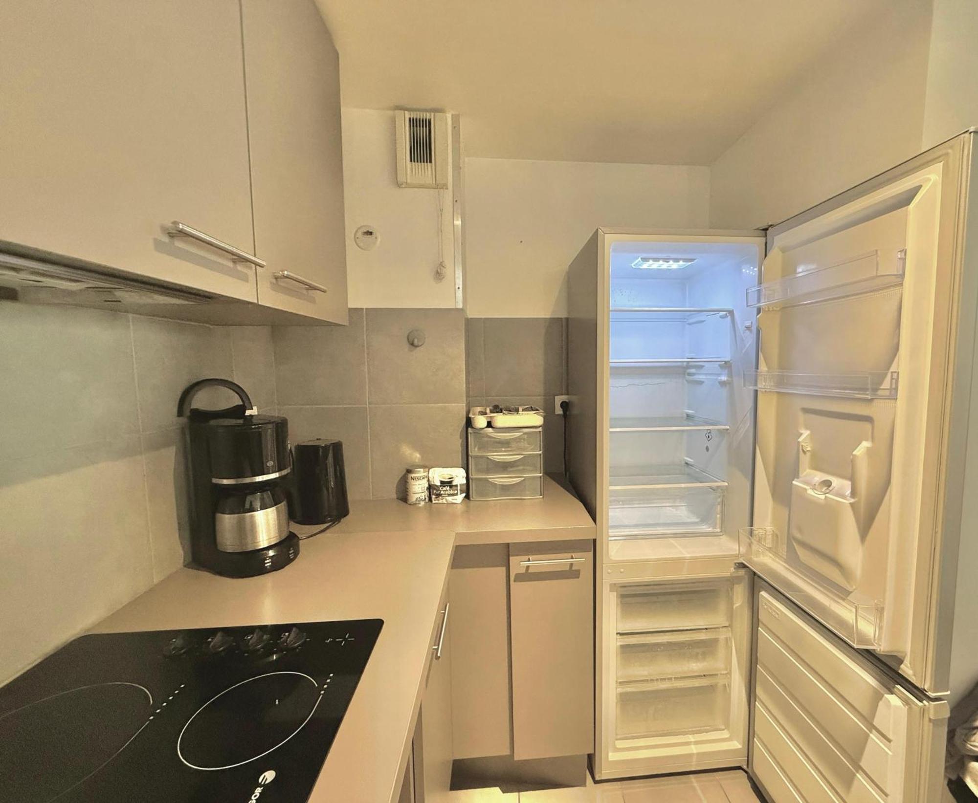Le 13Or - Appartement De Charme En Plein Centre Ville Avec Parking Et Jolie Terrasse - Panier Joliette Vieux Port Марсилия Екстериор снимка